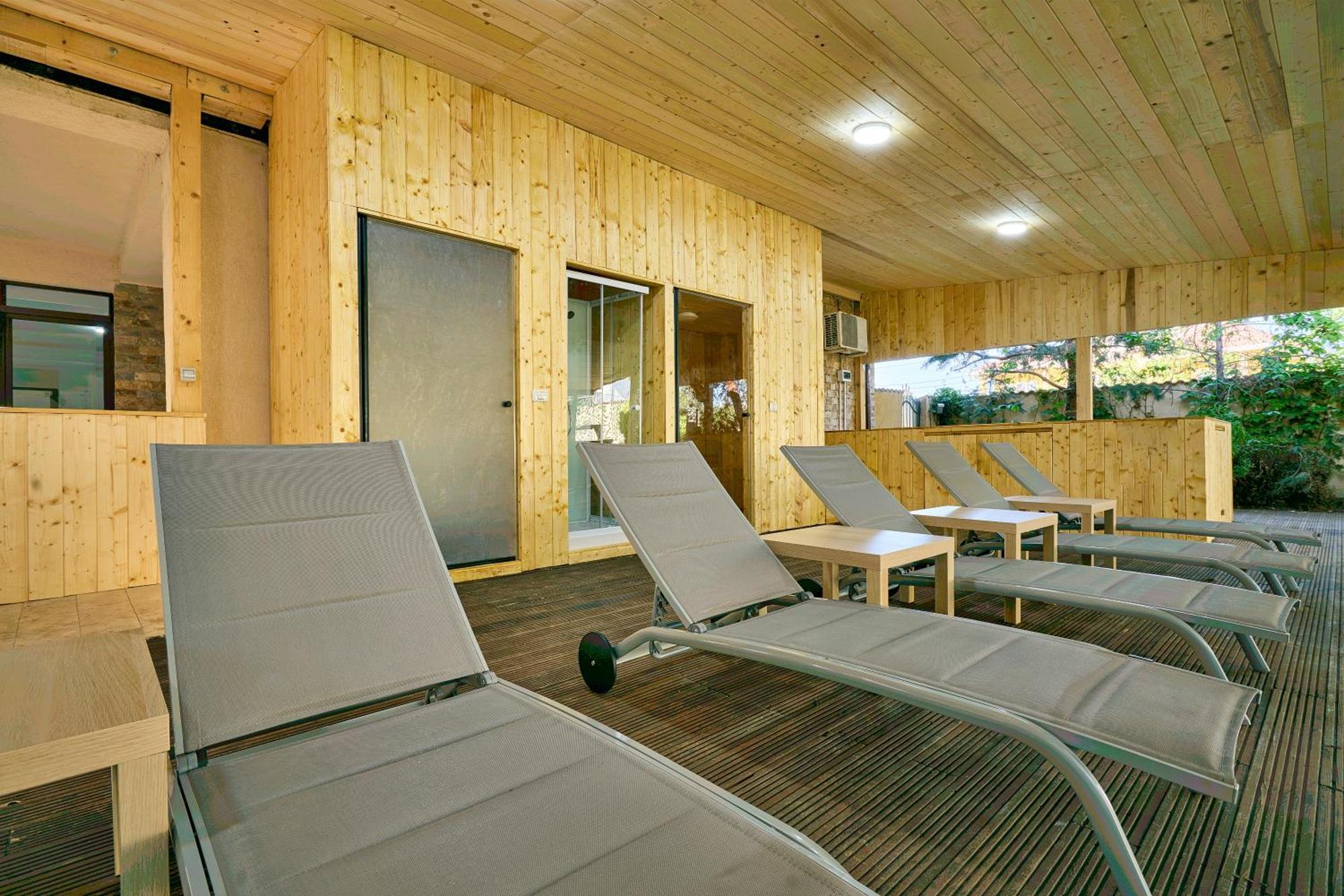 Therme Airport Resort Corbeanca 外观 照片