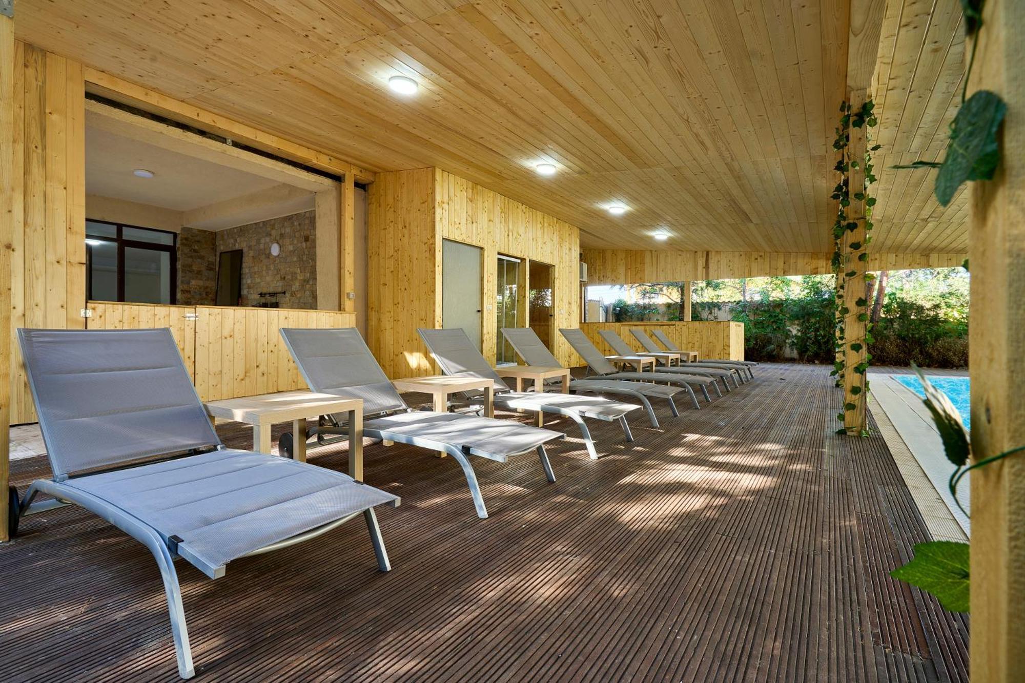 Therme Airport Resort Corbeanca 外观 照片